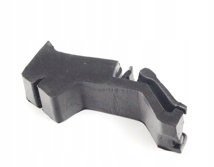 фото №1, Vw jetta mk6 16 rear правий капот insulation 5c6823730