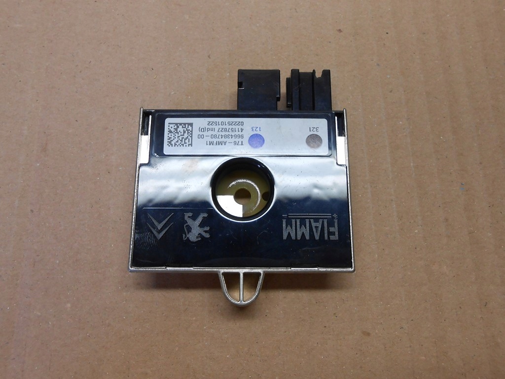 фото №1, Peugeot 308 cc модуль антени