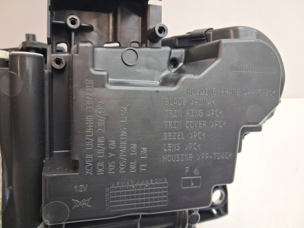 Фара фара правый  перед full led peugeot 308 t10 рестайлинг  новая 9874213780 Доставка