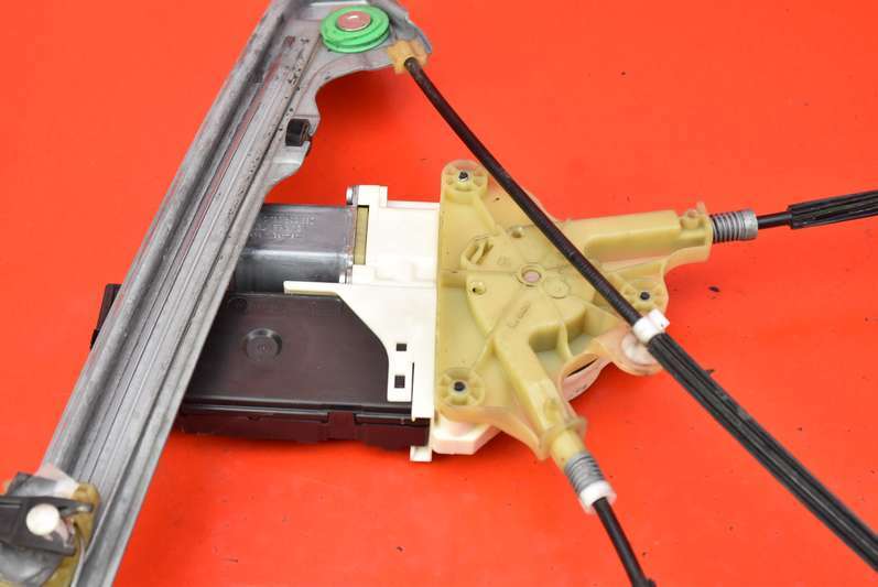 фото №9, Подъемник стекло левый перед eu 807310002r renault laguna 3 iii 07-11