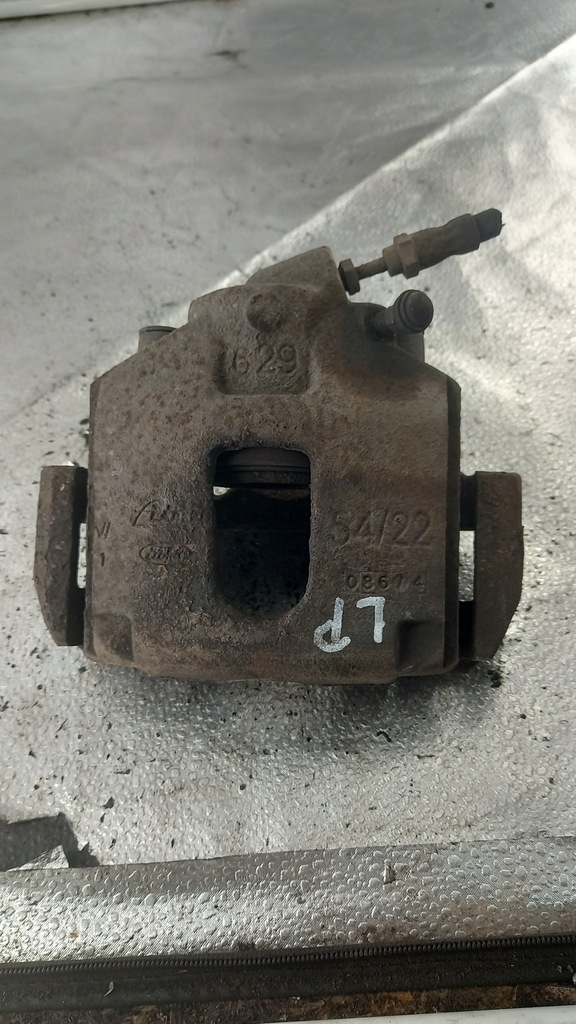 фото №1, Суппорт левый перед ford fusion 1.4b 04r