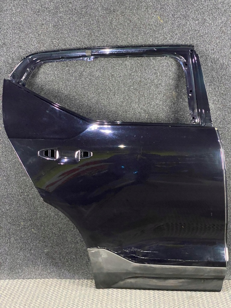 фото №3, Volvo xc40 дверь правое задняя задние