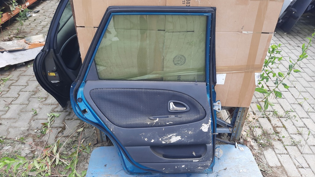 фото №11, Дверь задняя задние левая volvo v40 00-04r