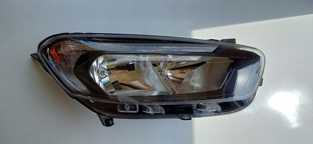 фото №1, Лампа передня перед права ford transit courier et7613w029ck