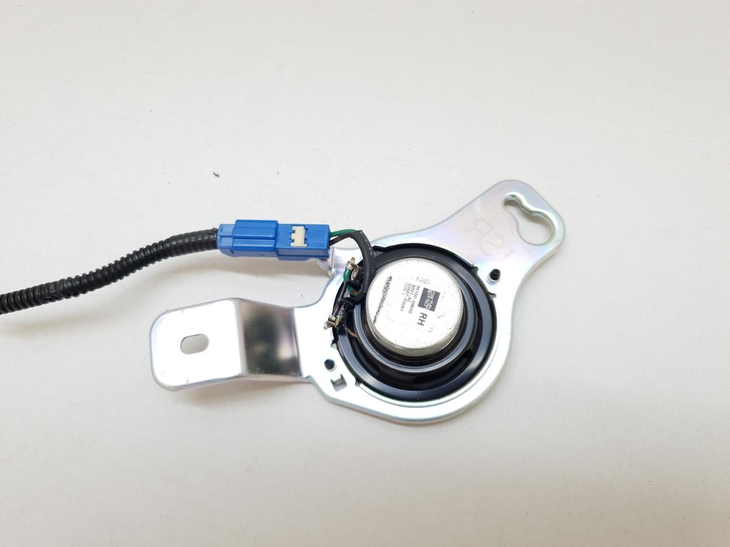 фото №4, Динамік правий lexus is ii