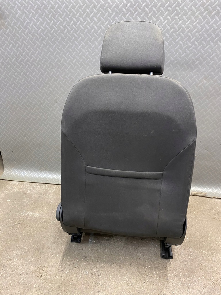 фото №7, Сидіння лівий водія opel zafira c europa