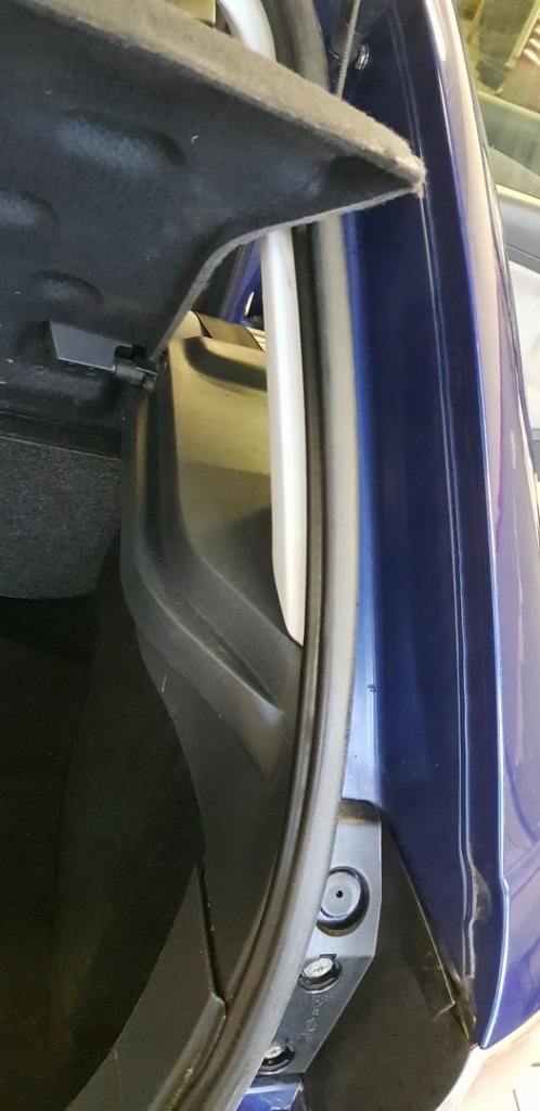 фото №9, Обшивка багажника левый seat ibiza iii w6l6867429 2002-2008 6l6867430