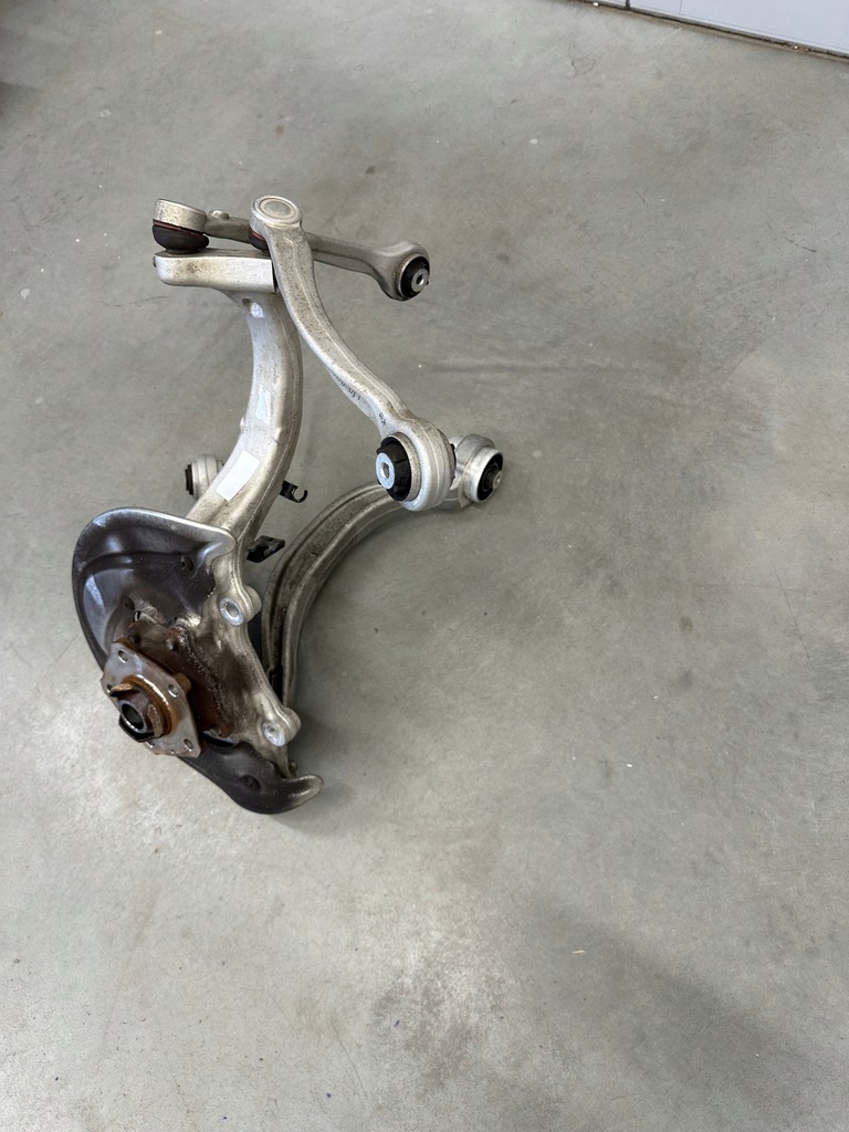 фото №5, Поворотний кулак ліва лівий перед комплектна важіль важелі q5 sq5 80a idealna 24r