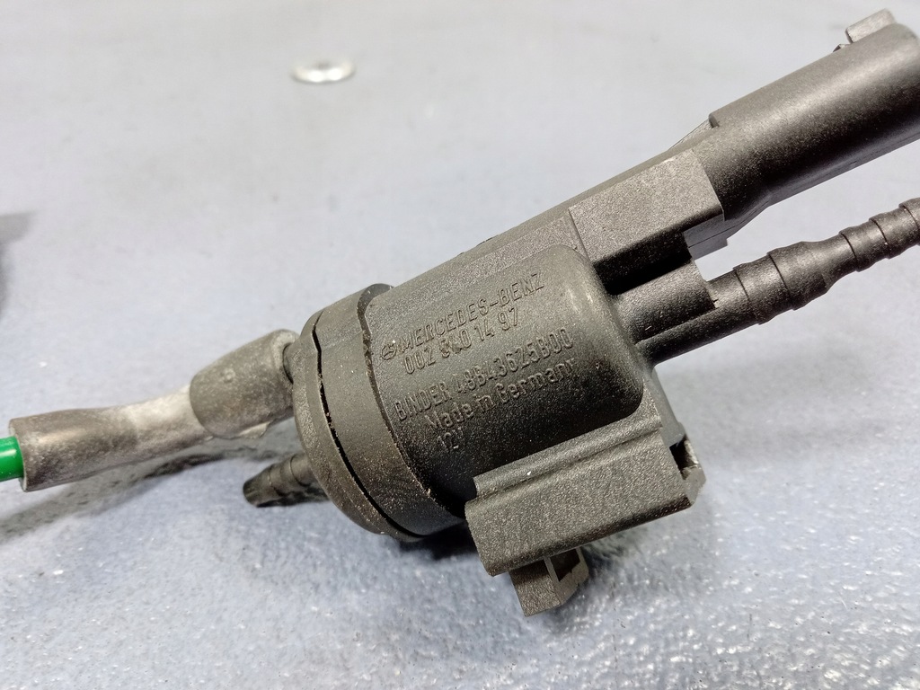 фото №6, Cl w216 s w221 клапан вакууму 0025401497