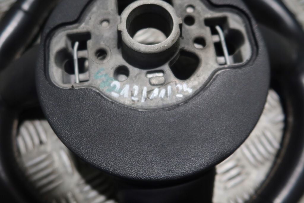 фото №11, Воздуховод audi a1 8x оригинальный номер 8x0419091k