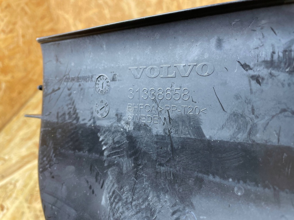 Впуск воздухозаборник труба шланг воздуха volvo v40 ii 31338658 2012- Доставка