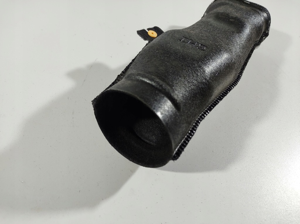 фото №8, Lexus is300h 13r труба впуск вентилятора аккумулятора