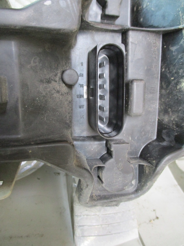 фото №9, Vw touran 1 i lift fl лампа задняя левая