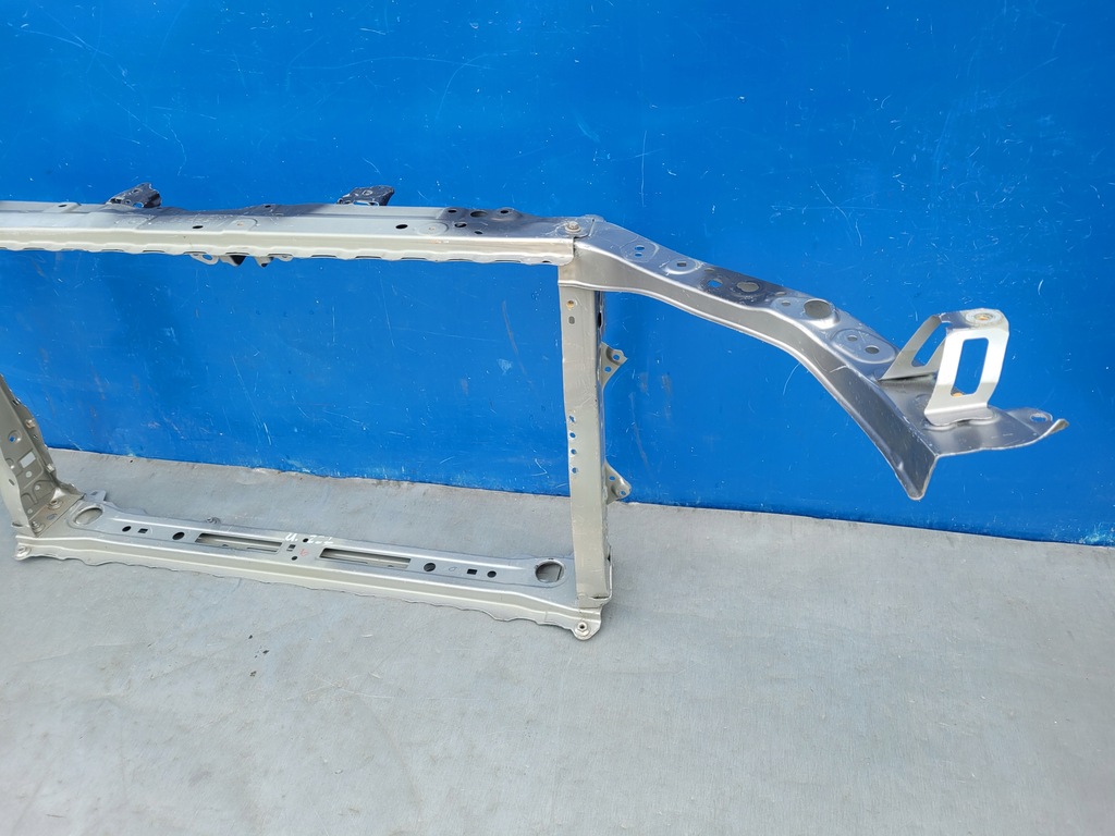 фото №13, Lexus es es300h 2018- 18- pas передний усилитель