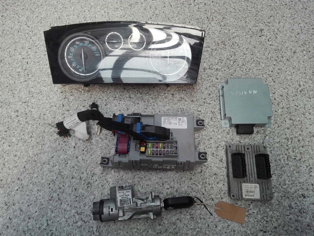 фото №1, Набор стартовый - ypsilon 2 1.2 11-18