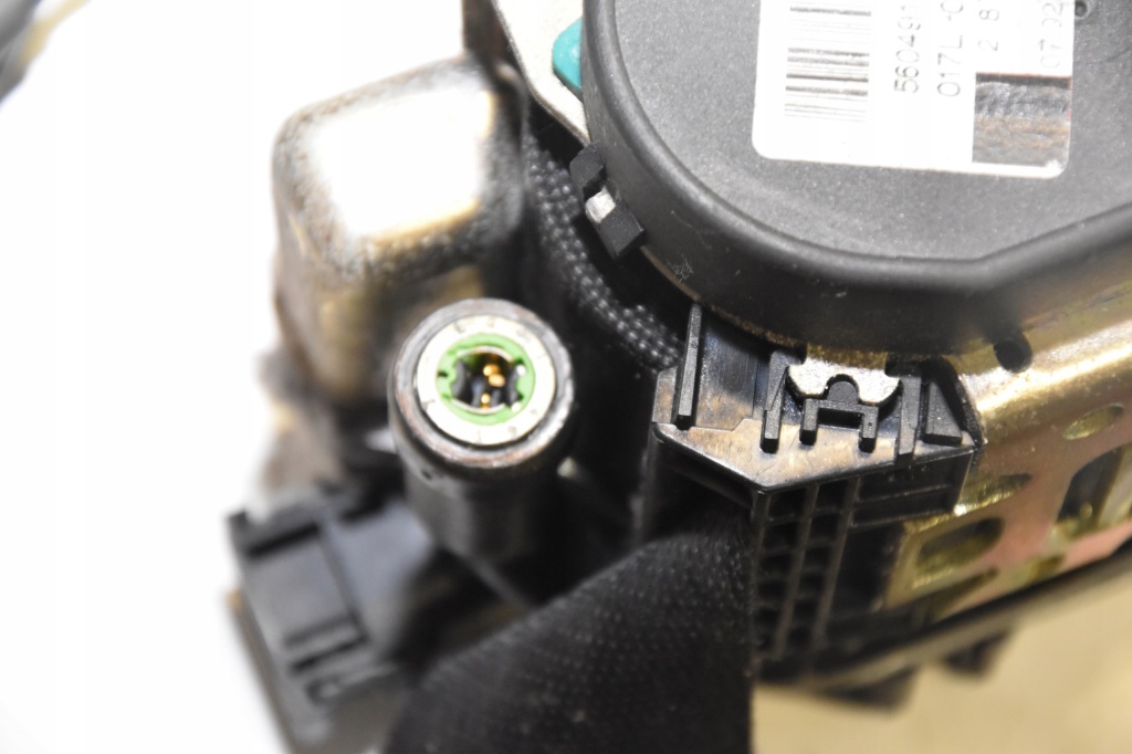 Mercedes clk w208 ремень безопасности правый  перед Киев