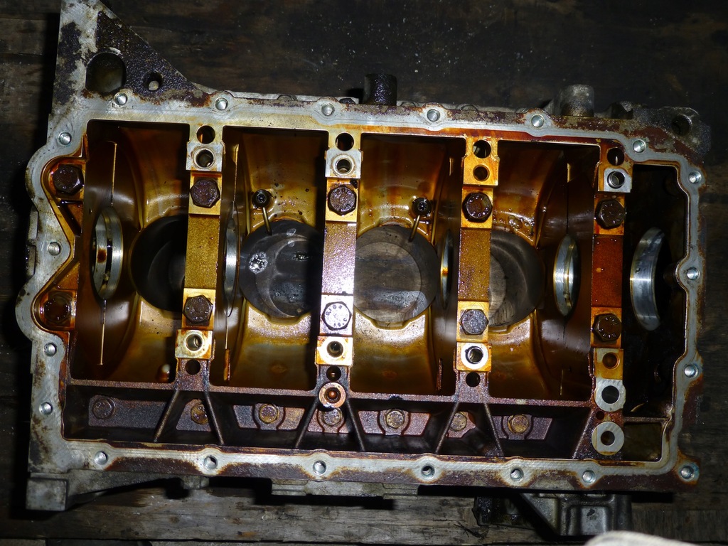 фото №6, Блок двигуна 7523170 bmw e87 n45b16a