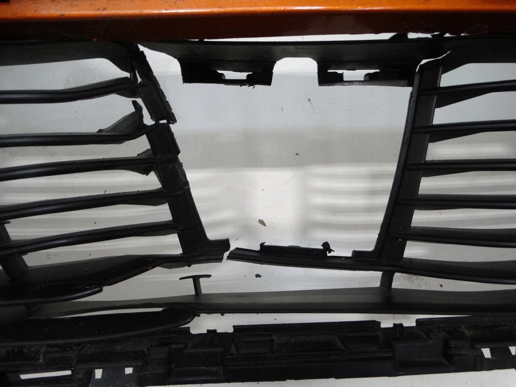 фото №13, Бампер передний peugeot 2008 ii 9826926780