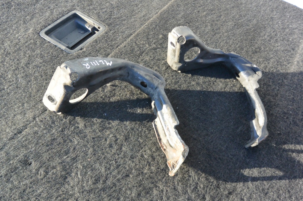 фото №5, Кронштейны балка поперечина перед kpl mercedes x164 w164 ml gl