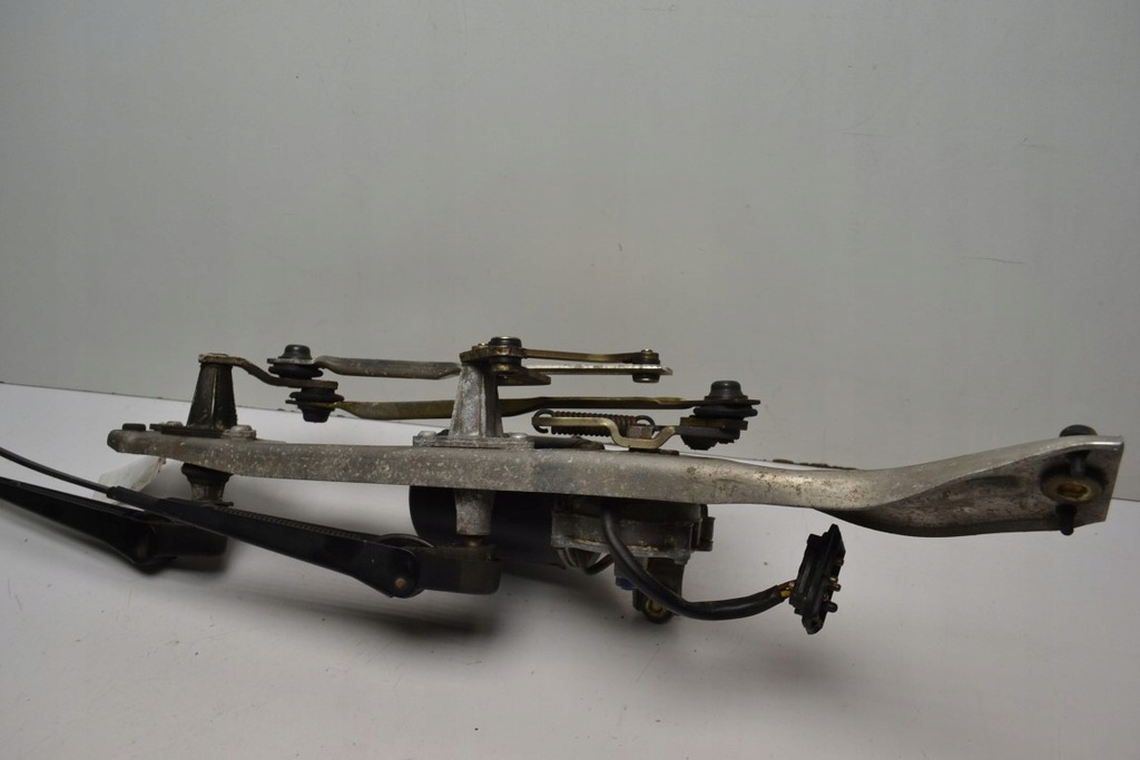 фото №7, Mercedes-benz оригінальний номер 1268204142 механізм двірник