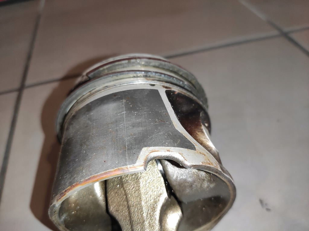 фото №10, Bmw e70 m57 3.0d поршень поршни шатун оригинал целый исправные