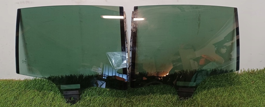 фото №1, Скло задня бічна porsche panamera 971