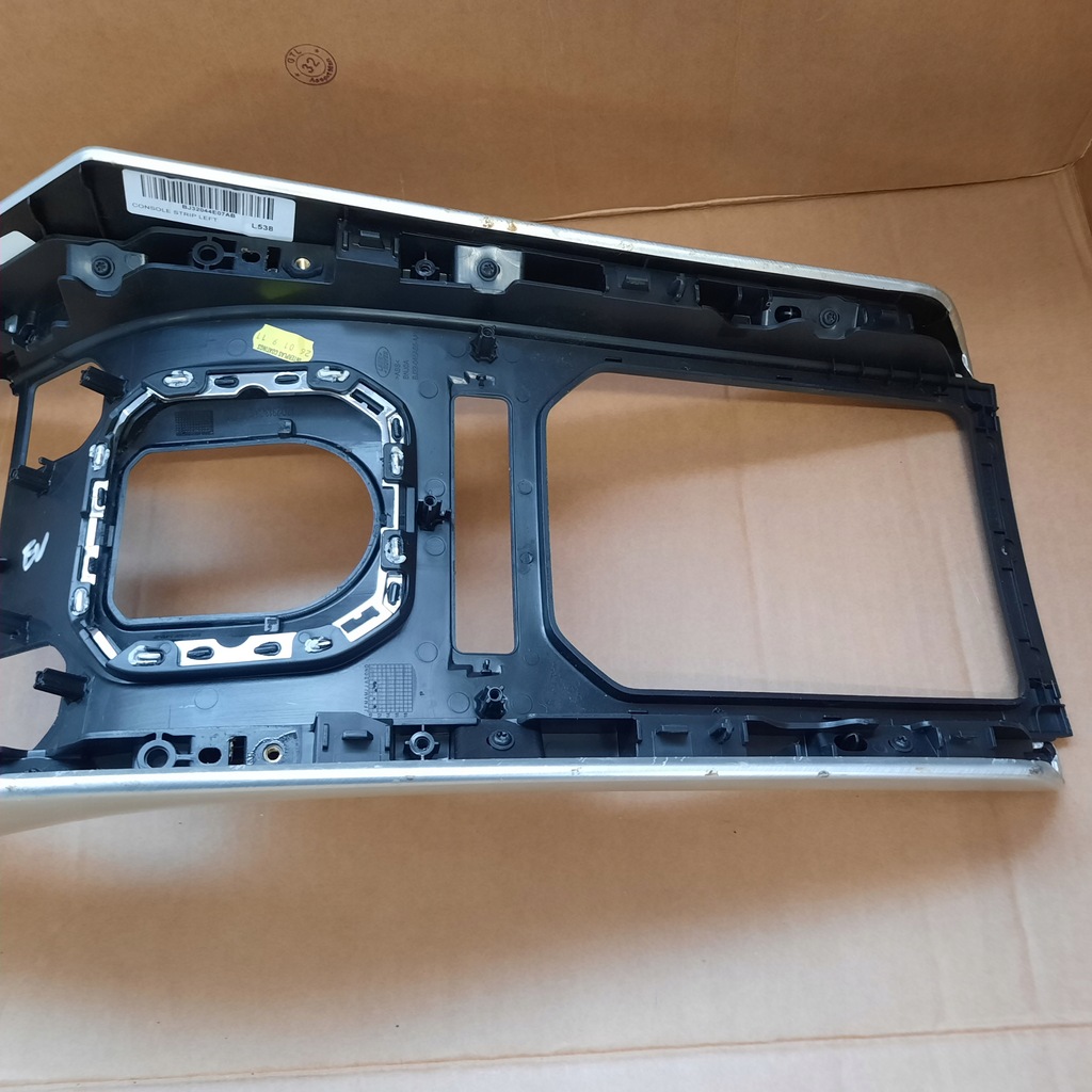 фото №10, Range rover evoque тунель середній bj32 044e