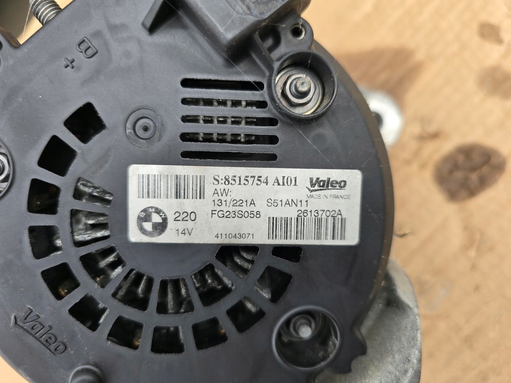 фото №7, Генератор bmw x5 f15 e70 x6 f16 f10 f11 f35 f30 3.0d 3.5d n57 220a 8515754