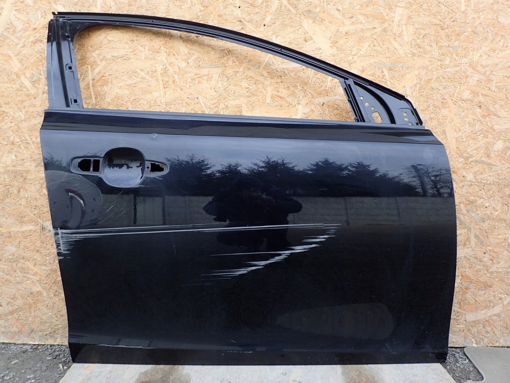 фото №1, Двері праве передні перед volvo v40 2 ii 2012-