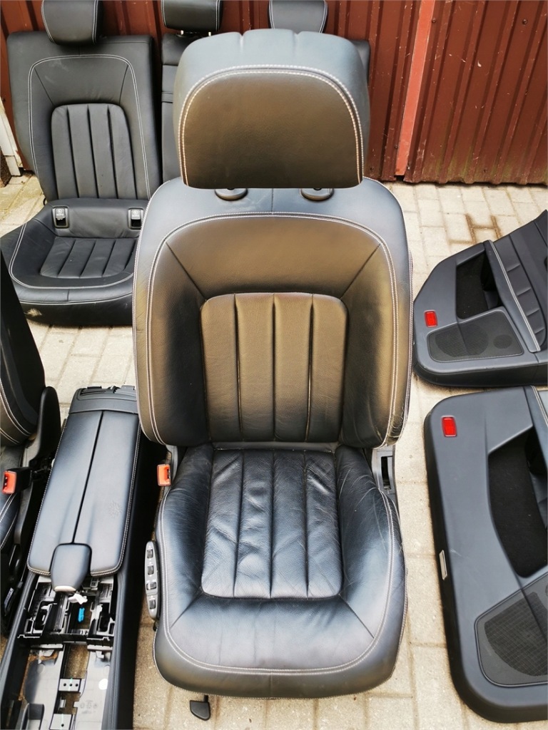 фото №8, Mercedes cls w218 x218 lift kombi салон сидіння заднє сидіння обшивки europa