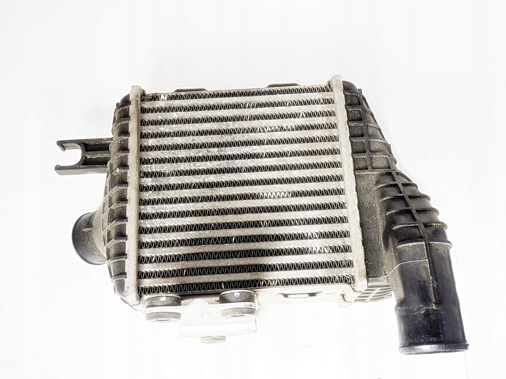 фото №1, Sportage ii tucson радіатор повітря 282702725x