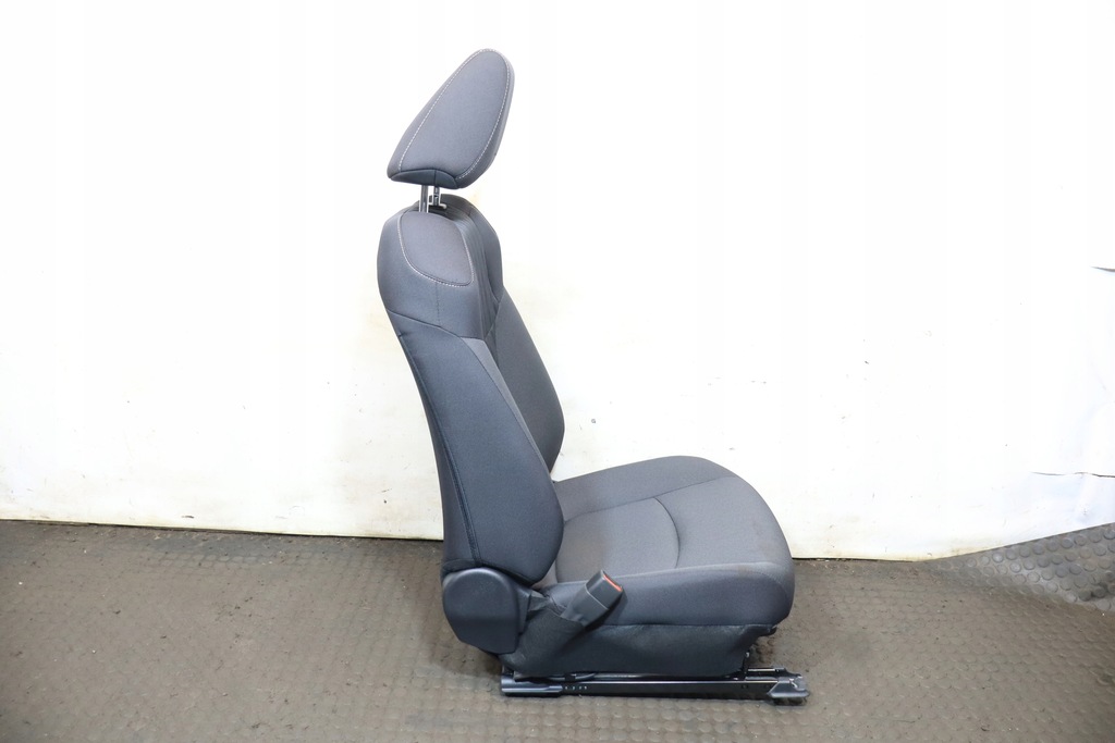 фото №8, Сидіння заднє сидіння обшивки комплект toyota corolla e21