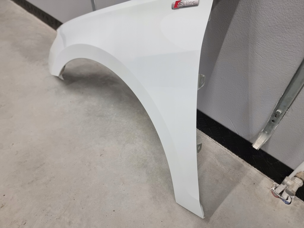 Audi a3 8y 20- крыло  левое  передний перед Цена