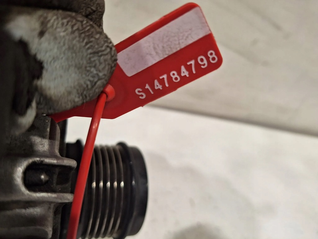 фото №6, Генератор valeo 9810525380 citroen ds4 1.6 ehdi