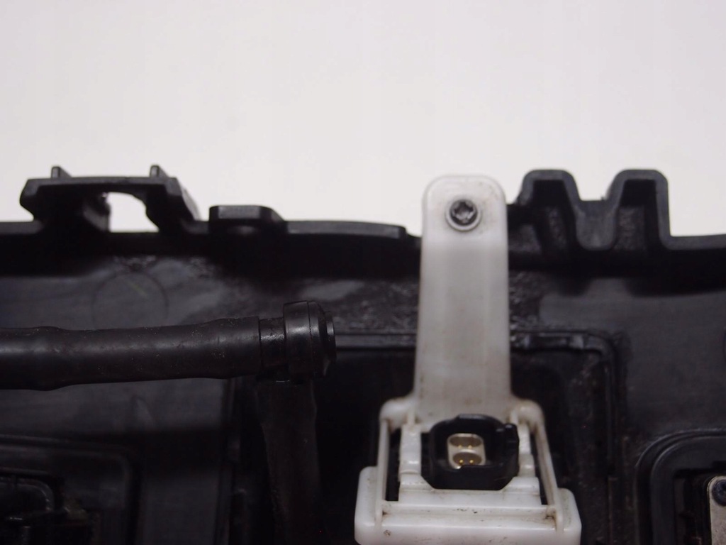 фото №14, Молдинг камера led кришки evoque ii k8d2-404c42-a