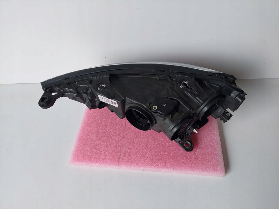 фото №7, Audi a1 ii 82a лампа права перед передня звичайна