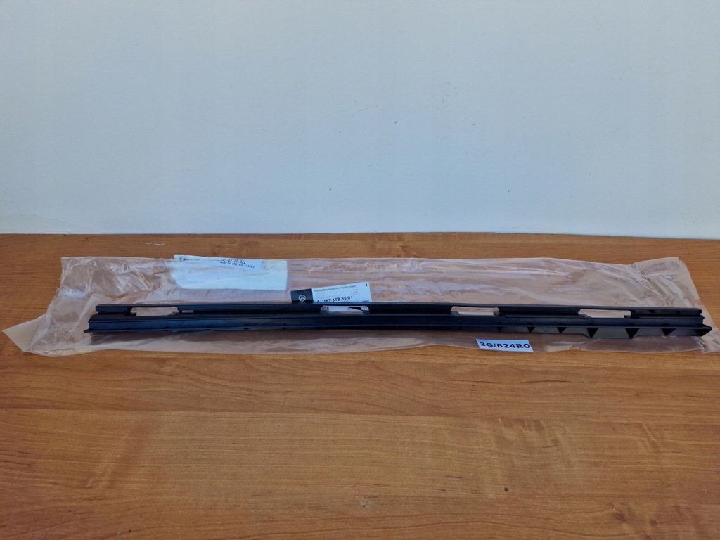 фото №1, Mercedes gls w167 направляющая порог левый задняя направляющая