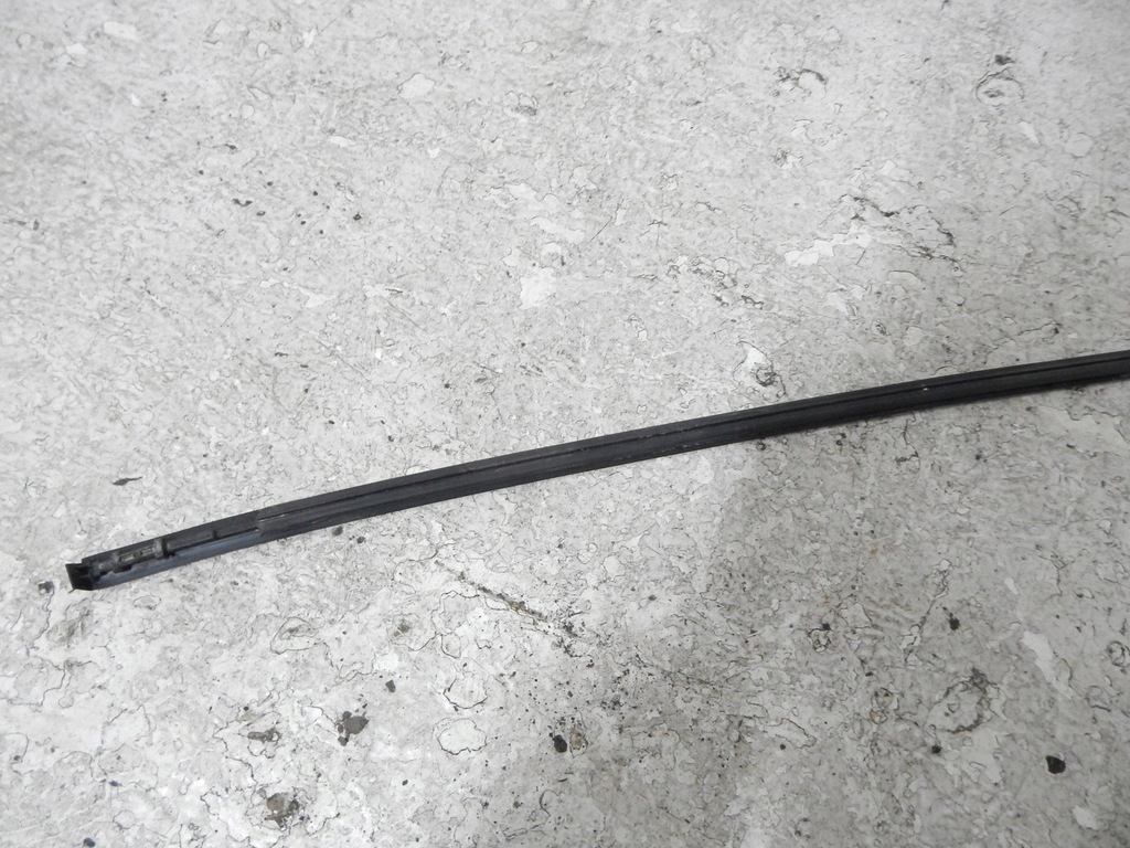 фото №7, Молдинг кровельная левая toyota aygo x 22-24