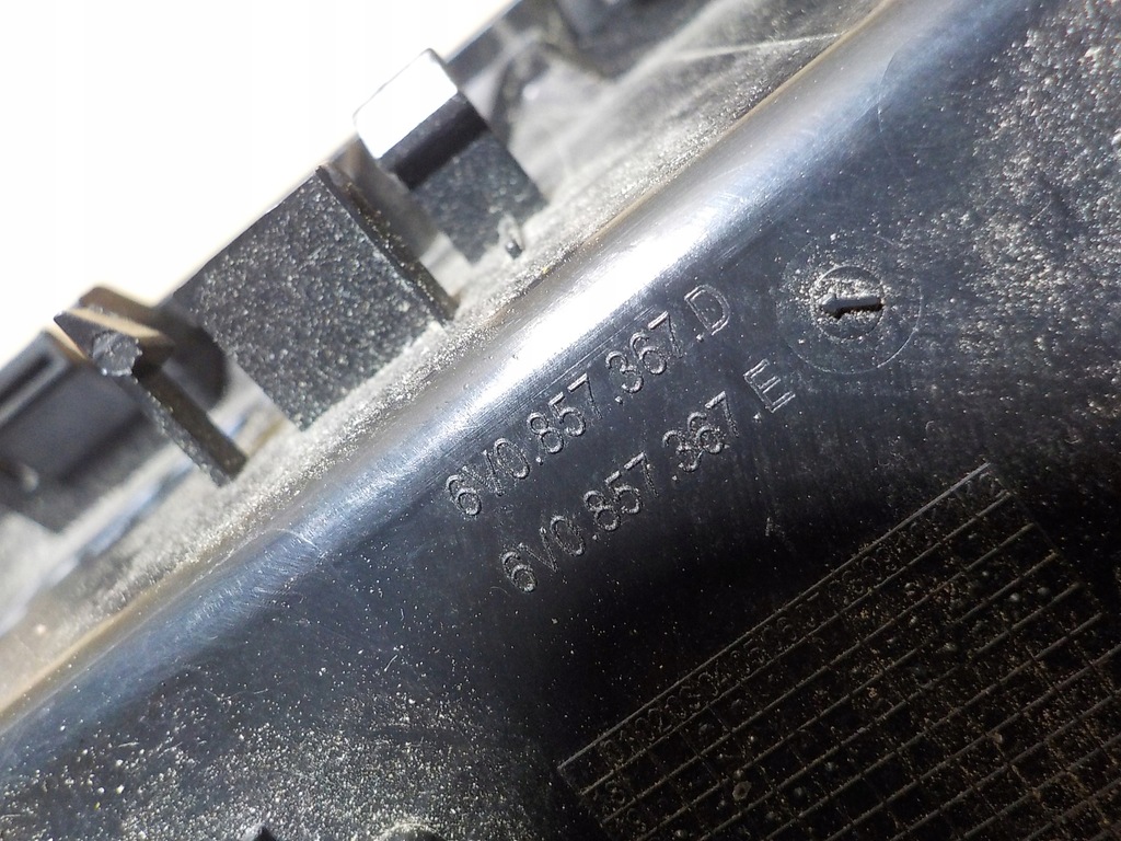 фото №5, Разъём прикуривателя usb skoda fabia iii