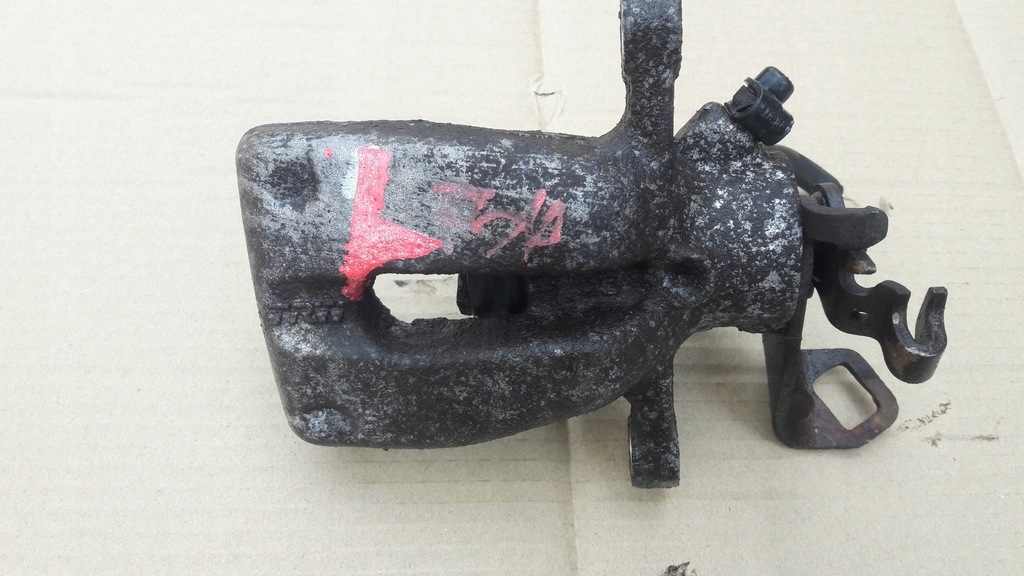 фото №1, Mini cooper r56 суппорт левый задняя