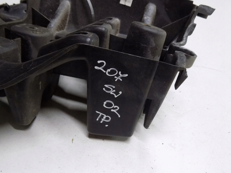 фото №6, Peugeot 207 sw направляющая кронштейн правый задняя