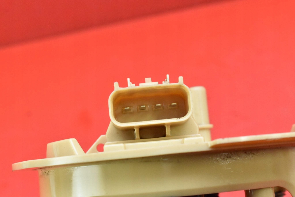 Помпа насос топлива 13596946 opel zafira c 1.6 cdti 120km 12-16 Недорого