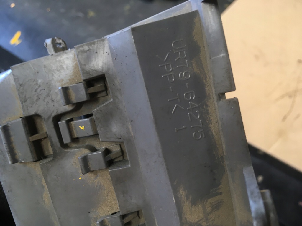 фото №3, Ручка капот заливної ford ranger bt50