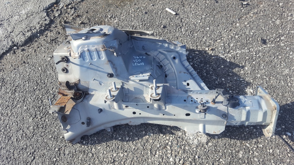 фото №1, Volvo v60 10-18r 490-46 четверть левая четверть