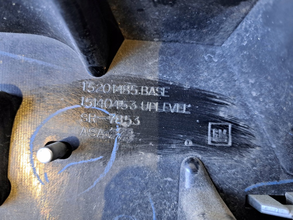 фото №12, Gmc sierra 15201485 07-13 решётка радиатора решётка радиатора радиатора