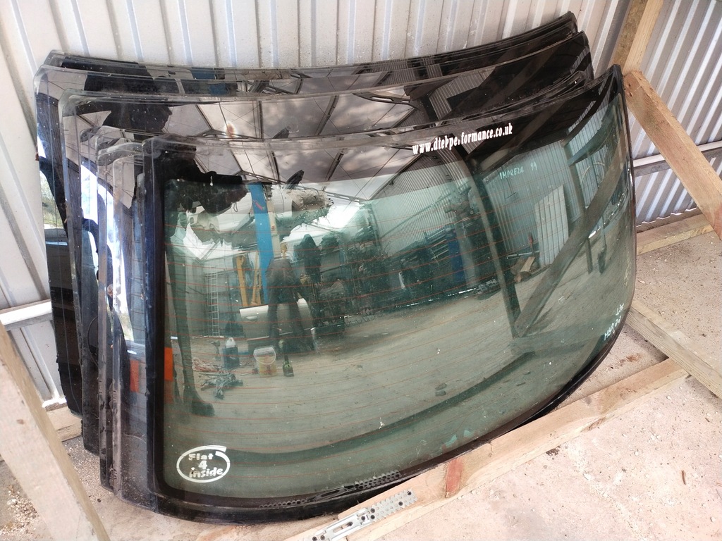 фото №1, Subaru impreza gc gd 93-05 sedan скло задня