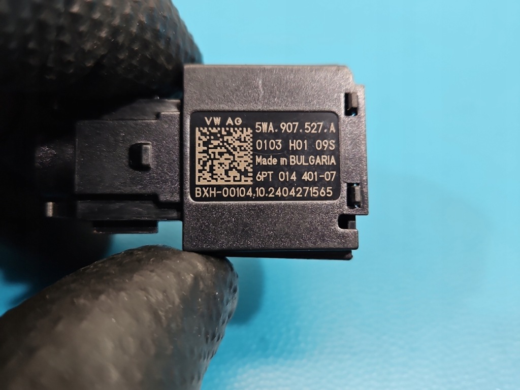 Датчик температуры внутренней skoda octavia iv 3 pin 5wa.907.527.a Недорого