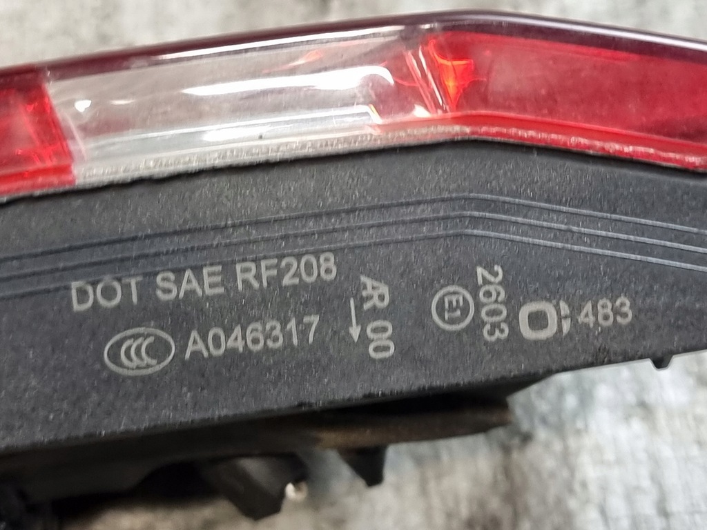 фото №11, Лампа правий задня w кришка оригінальний номер a2129060458 mercedes e klasa w212 sedan 13r