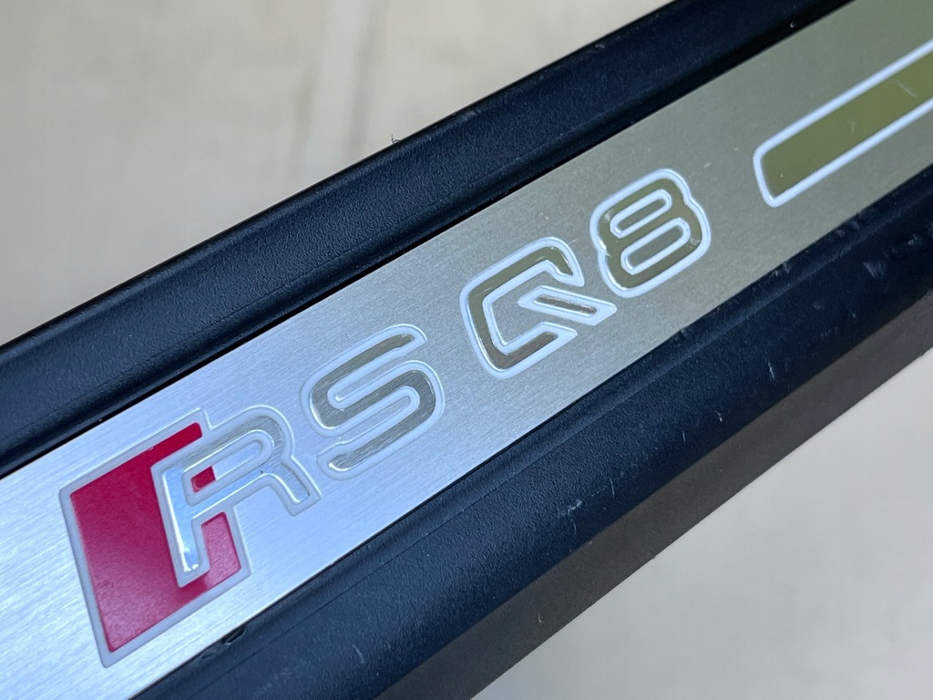 фото №12, Audi rsq8 sq7 молдинг поріг перед ліва 4m8947405