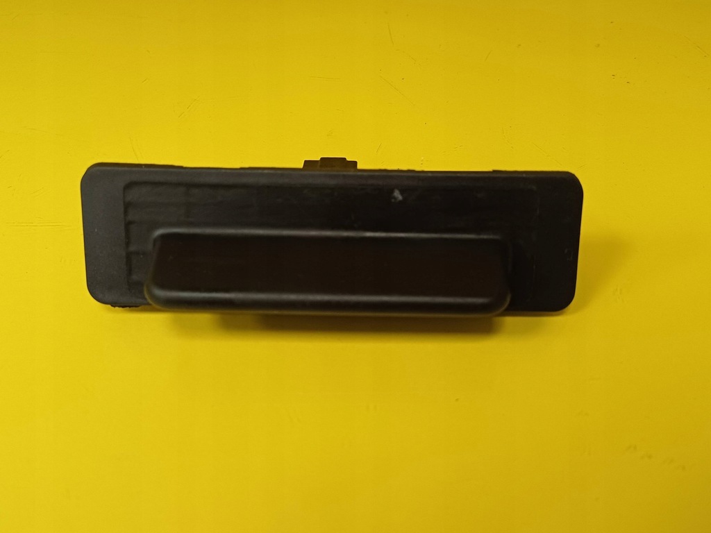 фото №1, Микровыключатель ручка крышки багажника renault espace iv 8200002001 nr17